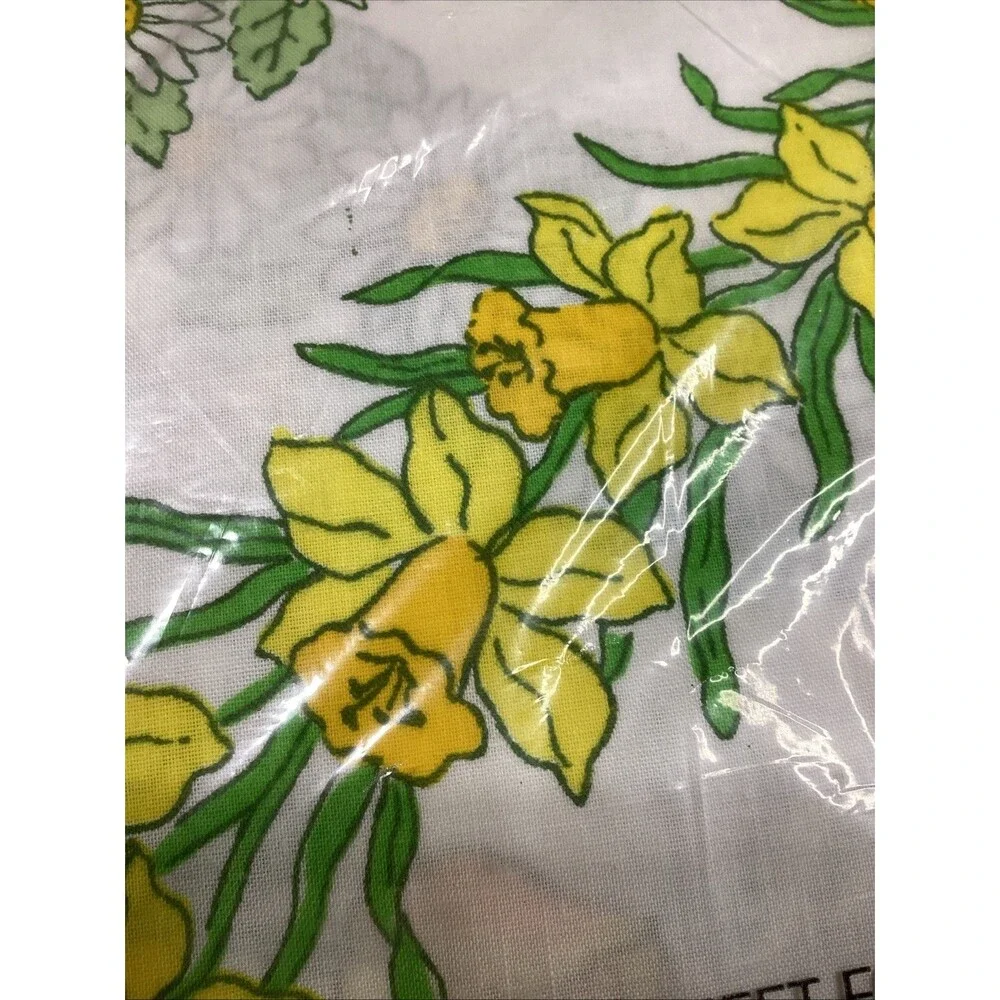 Cannon Mills Edgemont Garland Floral Full Fitted & Flat Sheet No-Iron Muslin USA